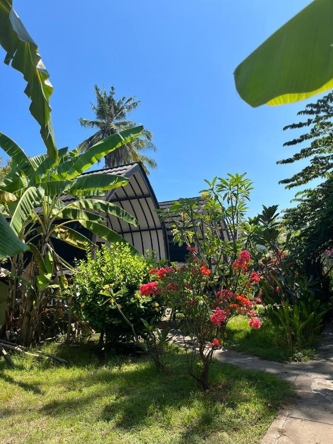 Mustika Ocean Lodge Gili Air Kültér fotó