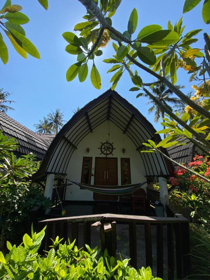 Mustika Ocean Lodge Gili Air Kültér fotó